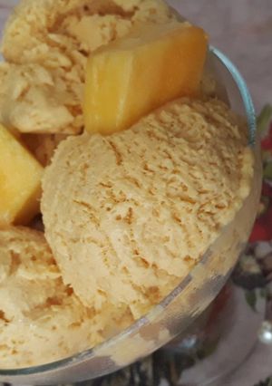 A picture of REFRESHING MANGO ICE CREAM WITH A TWIST..