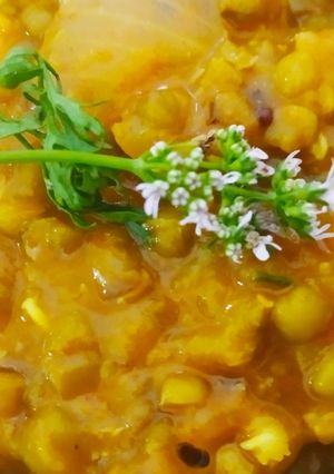 मुगाची उसळ (Mugachi Usal Recipe in Marathi) रेसिपी चे मुख्य फोटो 
