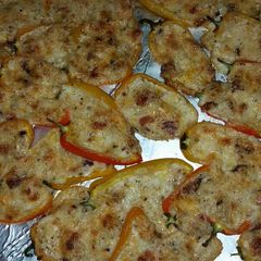 A picture of Cheesy Bellpepper Hors d'oeuvres.