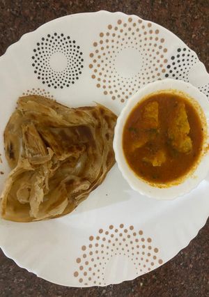 A picture of Besan Sabzi With Lachha Paratha.