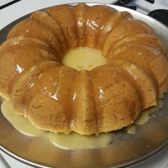 A picture of Glazed Poppy Seed Cake.