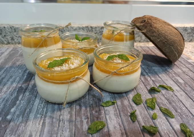 Panna cotta de coco ? y mango ? (?vegano) Receta de De La Cabeza A La  Mesa ?️ - (Daniela Pc) ??‍?- Cookpad