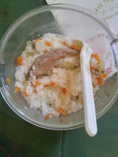 Foto resep Mpasi 7bln wortel,kacang panjang, labu siam, ceker dan keju