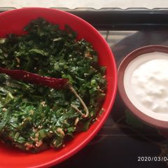 A picture of Mooli ke patte ki salad.