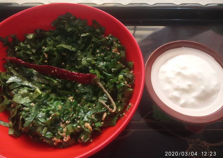 Step-by-Step Guide to Make Award-winning Mooli ke patte ki salad