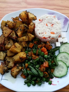 Una foto de Ensalada con arroz