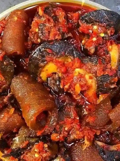 A picture of Spicy Ponmo Sauce.