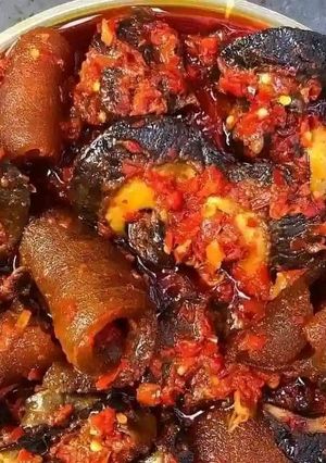 A picture of Spicy Ponmo Sauce.