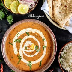 A picture of Dal Makhani.