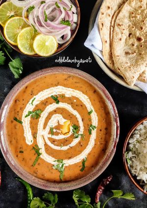 A picture of Dal Makhani.