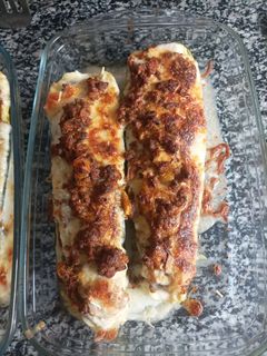 Una foto de Calabacines rellenos con bechamel y queso al horno