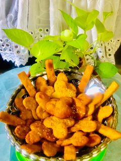 आषाढ कापण्या (kapnya recipe in marathi) रेसिपी चे मुख्य फोटो