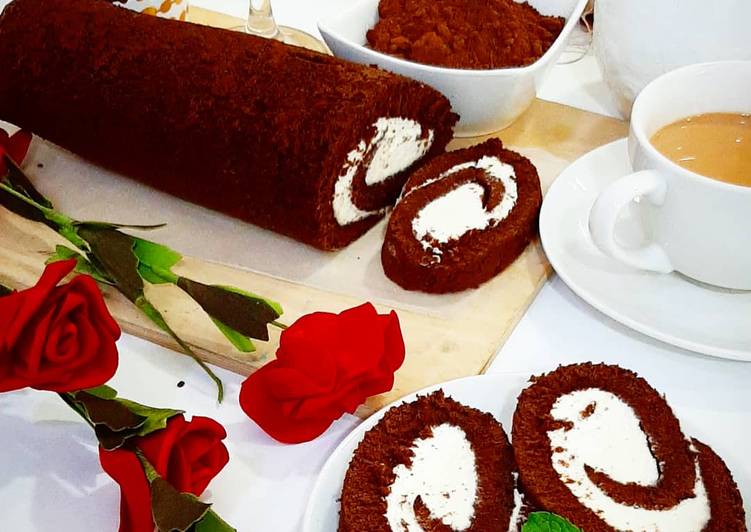 How to Prepare Any-night-of-the-week Chocolate Swiss Roll
