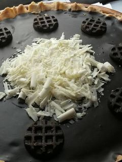 Una foto de Tarta de dulce de leche y ganache 