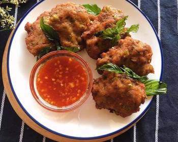 Update, Making Recipe  Thai Spicy Pork Cakes  With Homemade Red Curry Paste Recipe Delicious