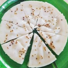 A picture of Kinnathappam.