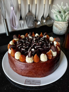 Una foto de Torta de Cumple Leidy 🍫