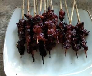 Gampangnya Menyajikan Sate kambing bakar Praktis Enak