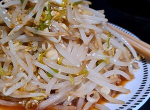 Foto resep Korean Bean Sprout Salad (Sukju Namul 숙주나물 무침)
