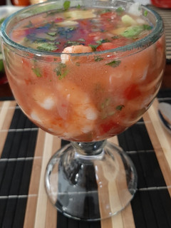 Una foto de Cóctel de camarón 🦐 fresco 🌴