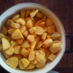 Buttered roast potatoes A picture of Buttered roast potatoes.