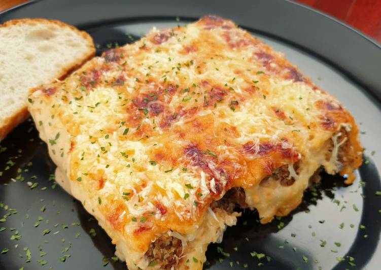 Canelones con carne del caldo
