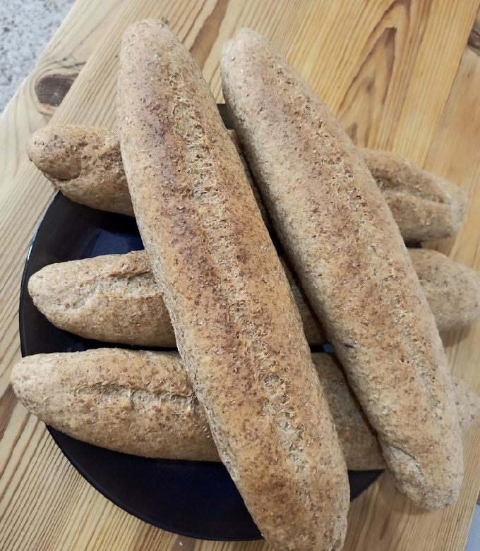 Une photo de Petite baguette 🥖 de pain complet