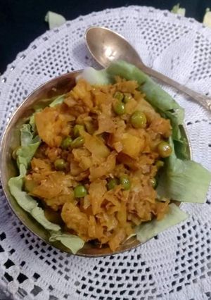 নিরামিষ বাঁধাকপির ঘন্ট(niraamish bandhakopi ghonto recipe in Bengali( রেসিপির প্রধান ছবি