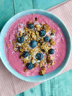 A picture of Banana & Raspberry Breakfast Pudding.