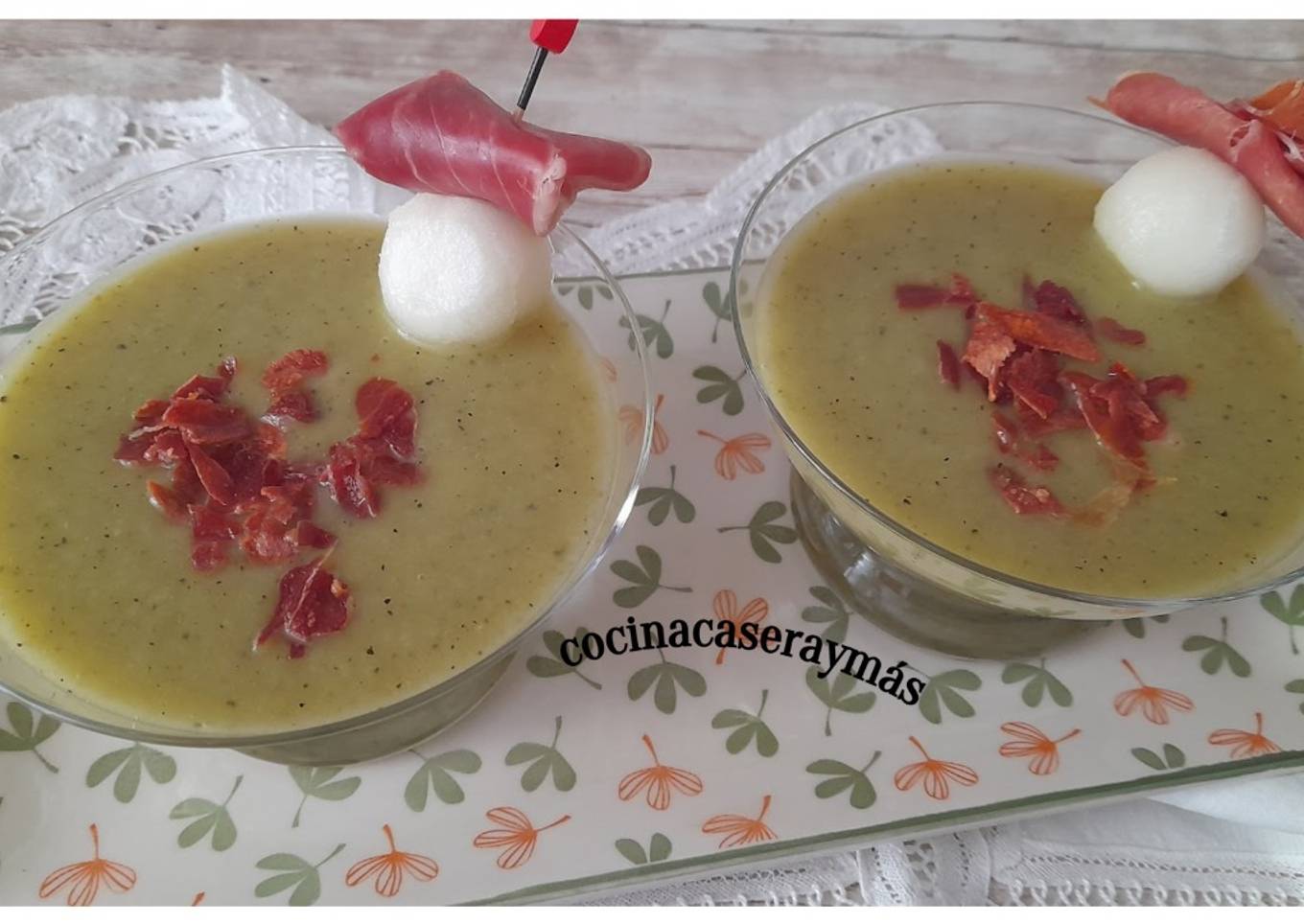 Sopa fría de calabacín y melón
