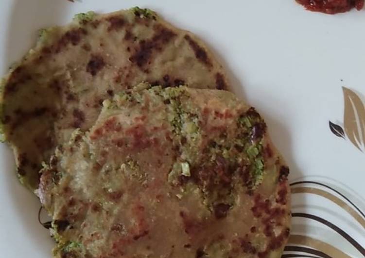 Step-by-Step Guide to Prepare Speedy Broccoli and Cheese Paratha