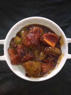 কাঁচা আমের ঝাল মিষ্টি আচার(kancha amer jhal mishti achar recipe in Bengali) রেসিপির প্রধান ছবি