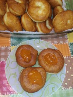 Kenyérsütőgépben kelesztett szalagos fánk recept fotója
