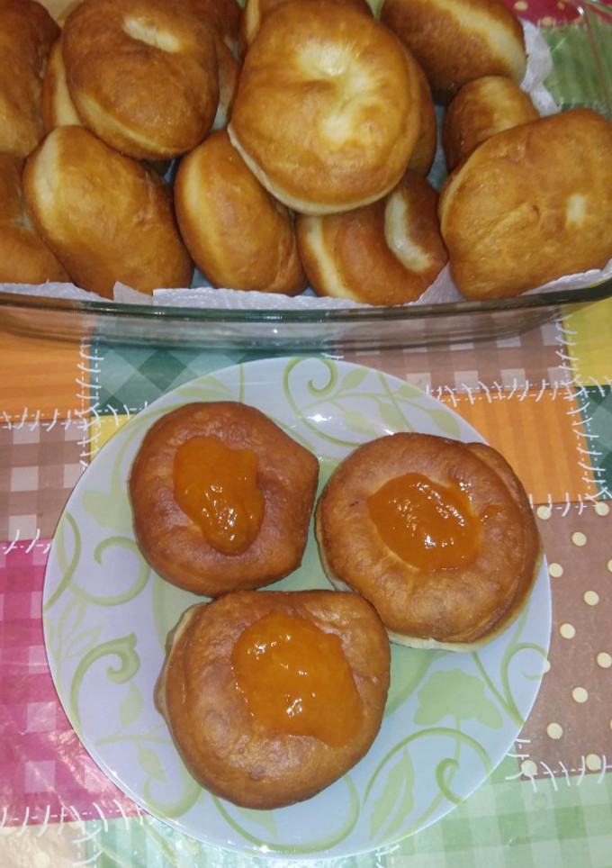 Kenyérsütőgépben kelesztett szalagos fánk recept fotója