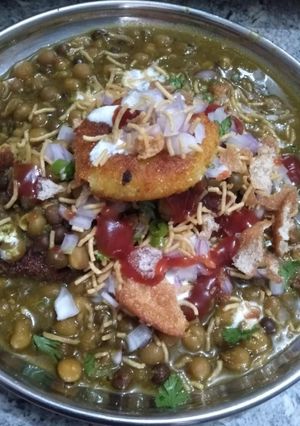 मटर की चाट (matar ki chaat recipe in Hindi) रेसिपी मुख्य फोटो