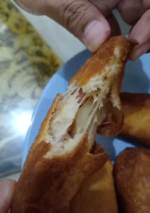 Foto resep Pizza Goreng Sosis Mozarella