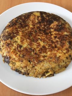 Una foto de 148. Tortilla de patata con morcilla con la Lékué