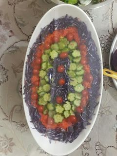 عکسی از دستور ایده دیزاین سالاد کاهو وکلم