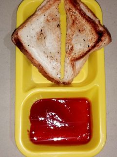 आलू के सैंडविच (aloo ke sandwich recipe in Hindi) रेसिपी मुख्य फोटो