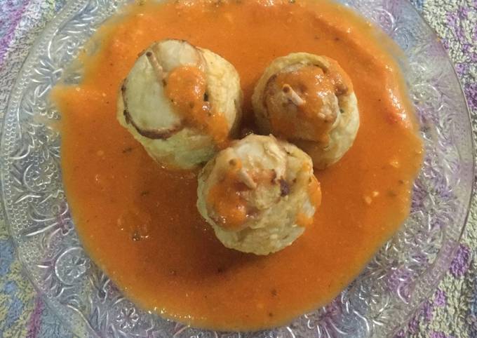 Baked dum Aloo with gravy