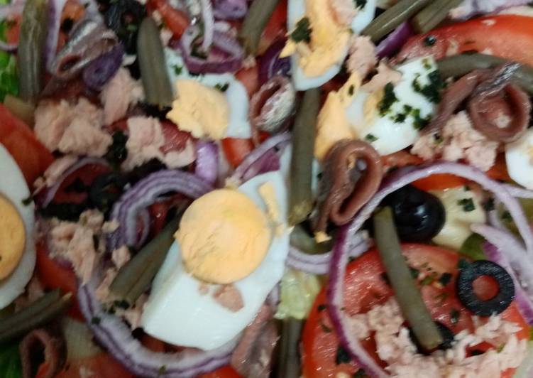 Ensalada a la niçoise