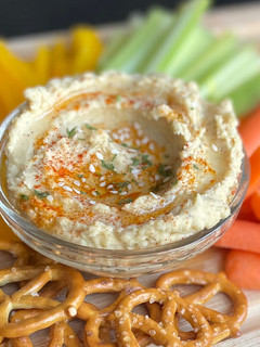 A picture of Easy Hummus!.