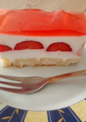 Epres joghurttorta recept fotója