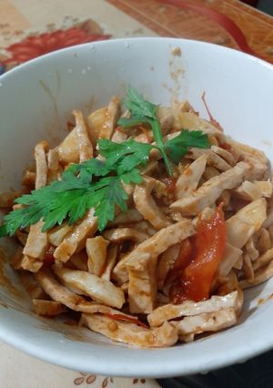 Hình của món Củ cải khô+ giò rim cà chua.