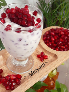 عکسی از دستور دسر ماست و انار