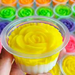 รูปของ Puding mawar cup