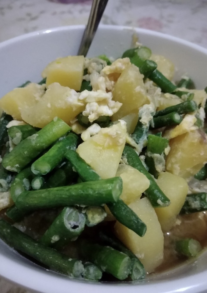 Foto resep Diet : Kentang Kacang Panjang Orak Arik Telur