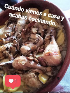 Una foto de Pollo asado al ajillo con limón