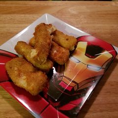 A picture of Chicken Alfredo Mozzarella Sticks.