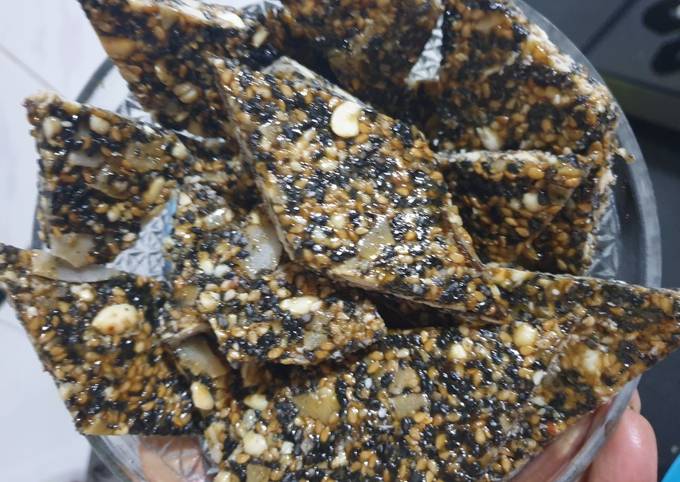 Mixed seed and coconut chikki